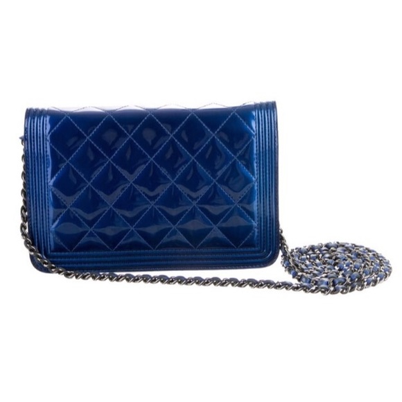 Chanel Quilted Boy Wallet On A Chain Crossbody Bag - Picture 3 of 8